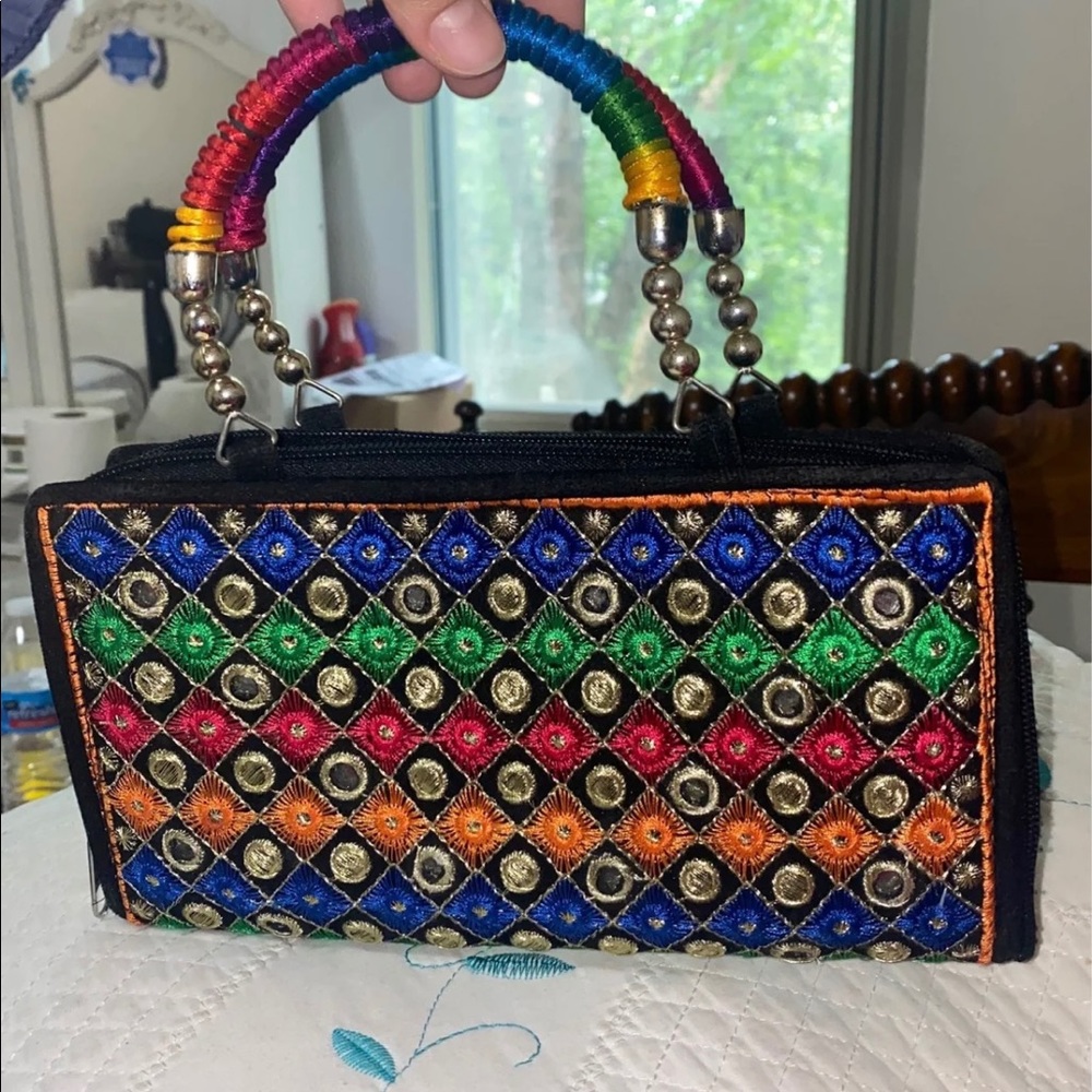 Hand bag